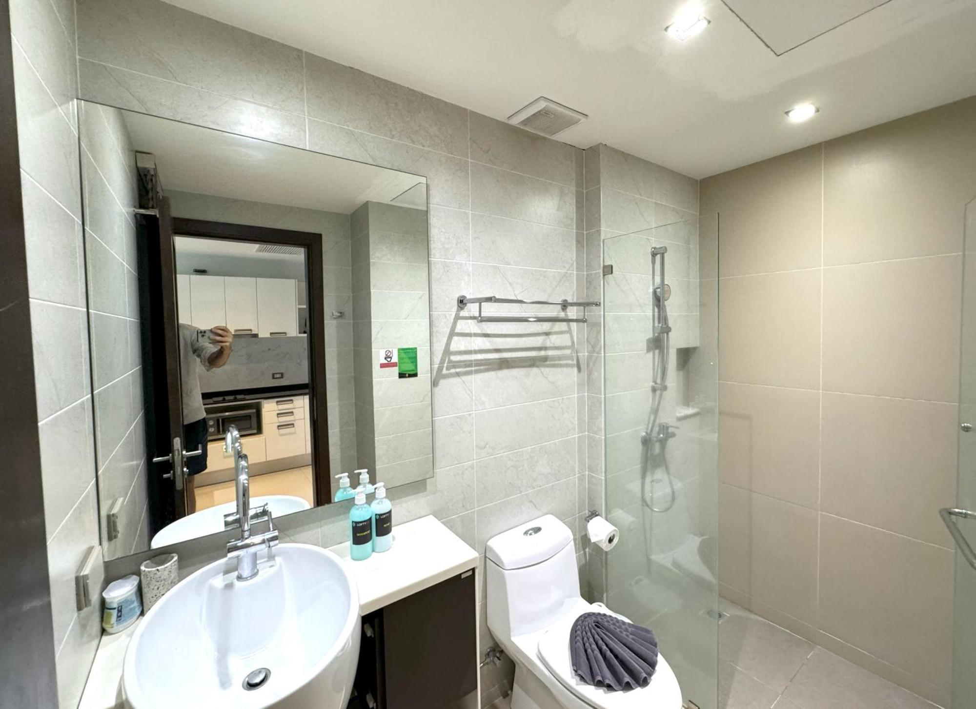 Private Apartment At Emerald Terrace Patong Exterior foto